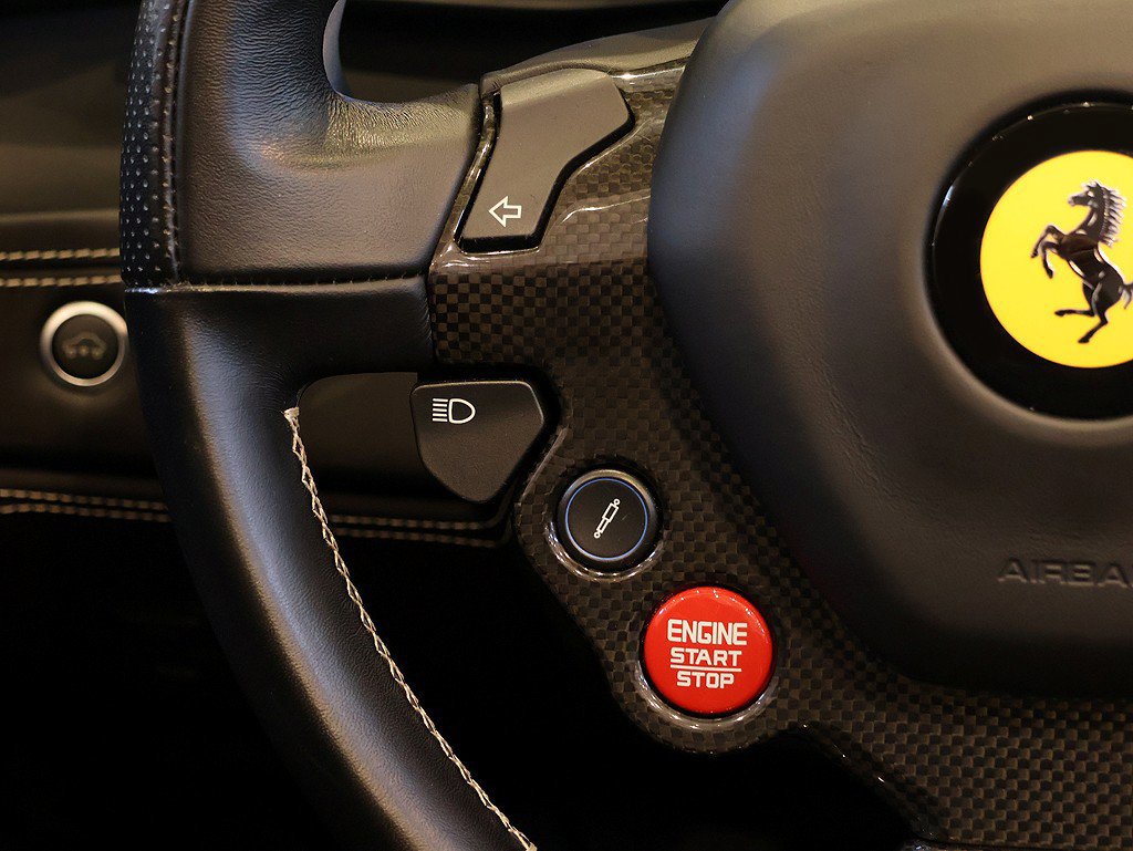 Certified 2018 Ferrari 488 Spider RWD image 79