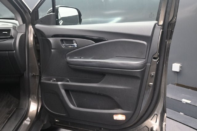 Used 2020 Honda Ridgeline RTL-E image 19