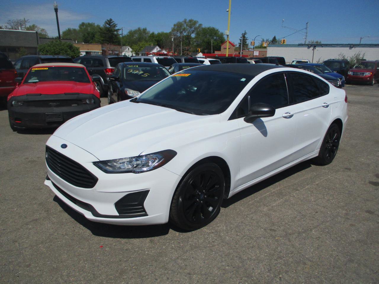 Used 2020 Ford Fusion SE AWD/4WD image 3