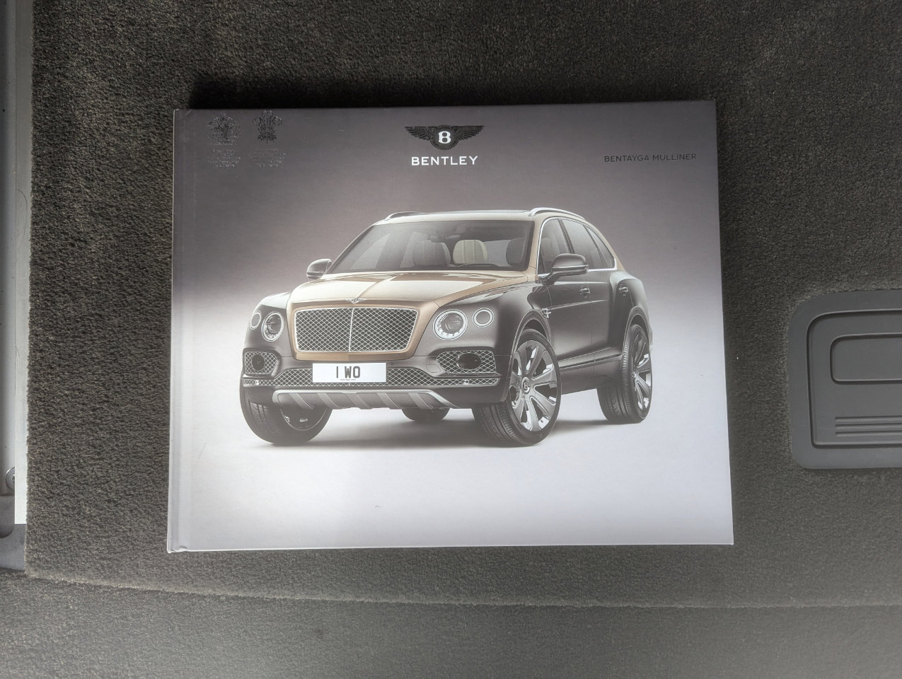 Used 2018 Bentley Bentayga Mulliner image 56