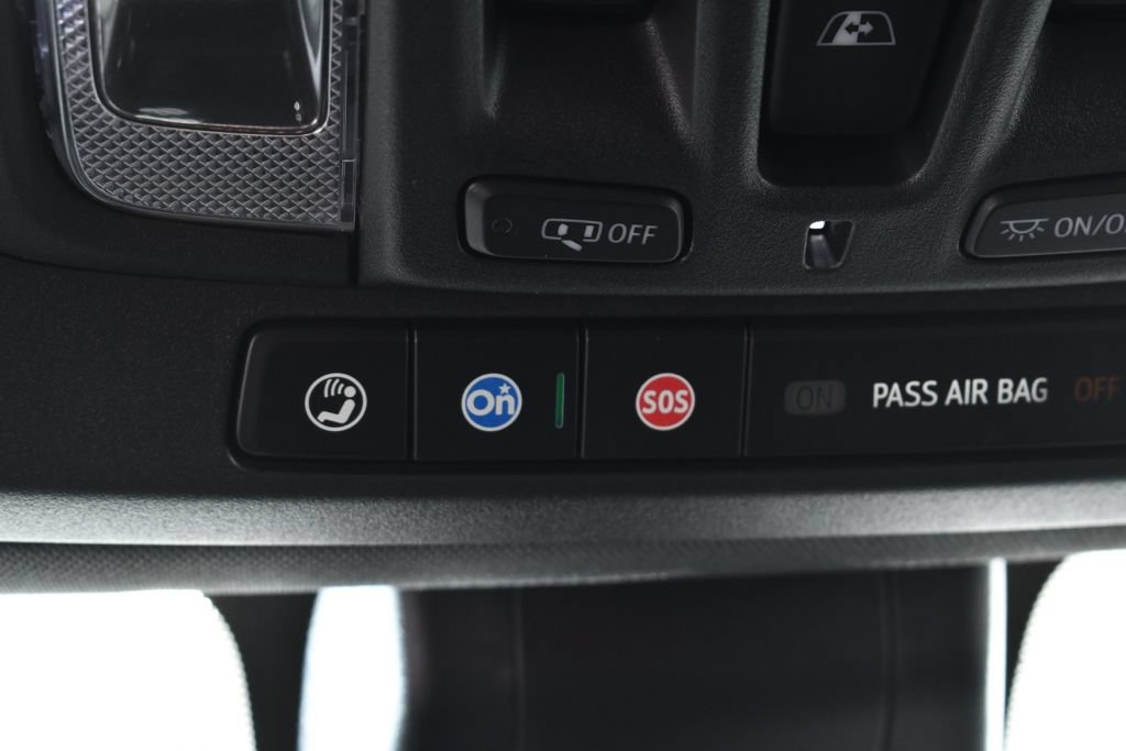 Used 2021 GMC Sierra 1500 AT4 w/ AT4 Premium Package AWD/4WD image 37