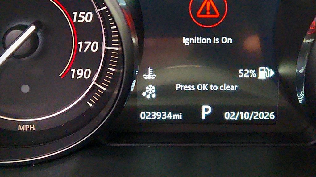 Used 2018 Jaguar F-TYPE R-Dynamic image 15