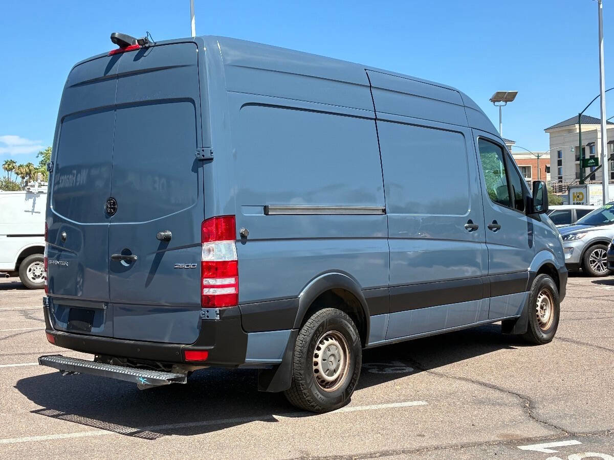 Used 2018 Mercedes-Benz Sprinter 2500 image 5