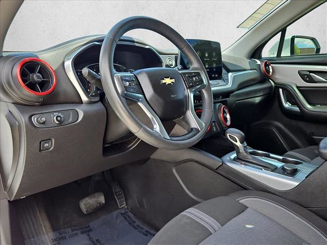 Used 2023 Chevrolet Blazer LT AWD/4WD image 10