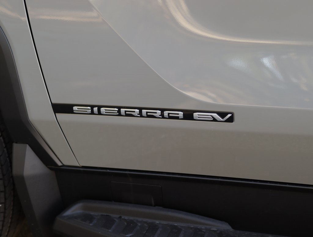 New 2026 GMC Sierra EV Elevation image 39