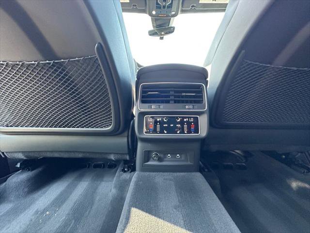 Certified 2025 Audi RS Q8 performance image 29