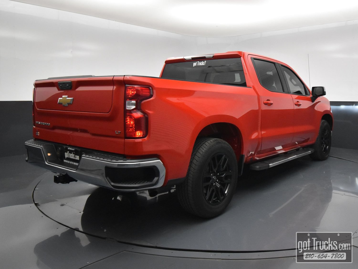 Used 2023 Chevrolet Silverado 1500 LT RWD image 48