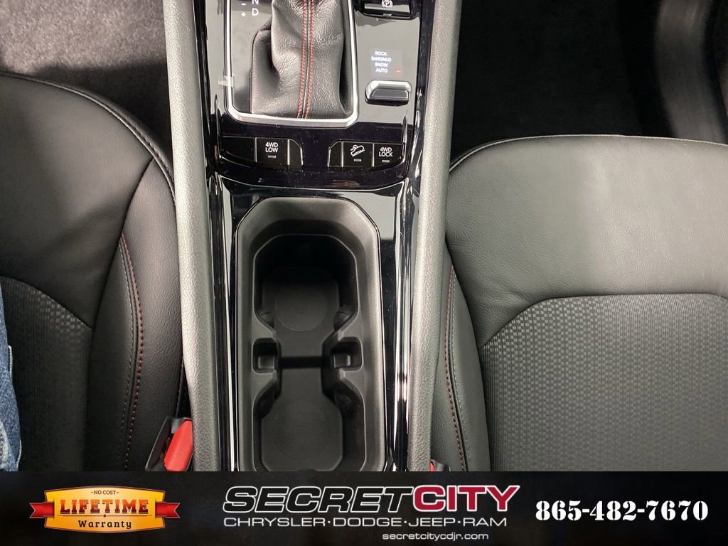 New 2026 Jeep Compass Trailhawk image 25