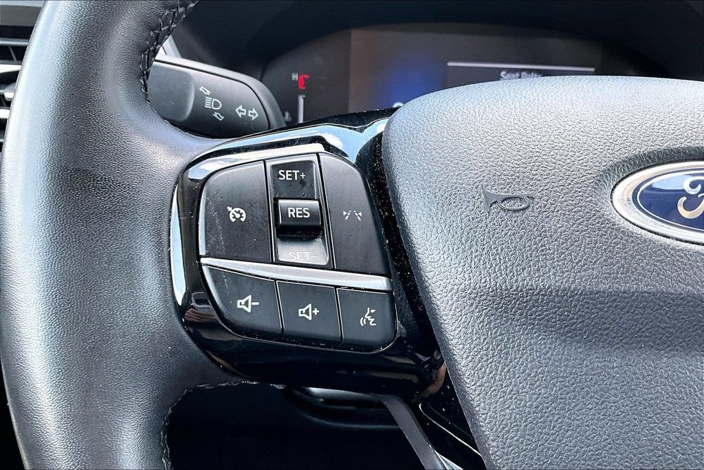 Used 2024 Ford Escape Active AWD/4WD image 17