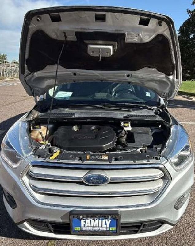 Used 2018 Ford Escape Titanium image 23