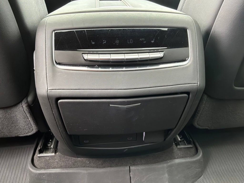 Used 2025 Cadillac Escalade Sport w/ Touring Package AWD/4WD image 42