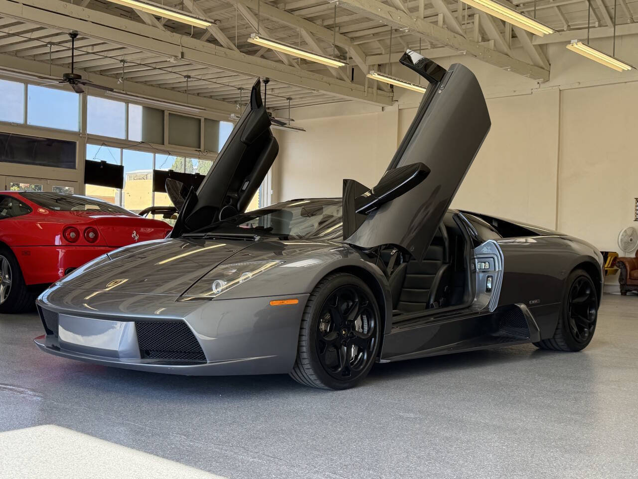 Used 2006 Lamborghini Murcielago Roadster AWD/4WD image 9