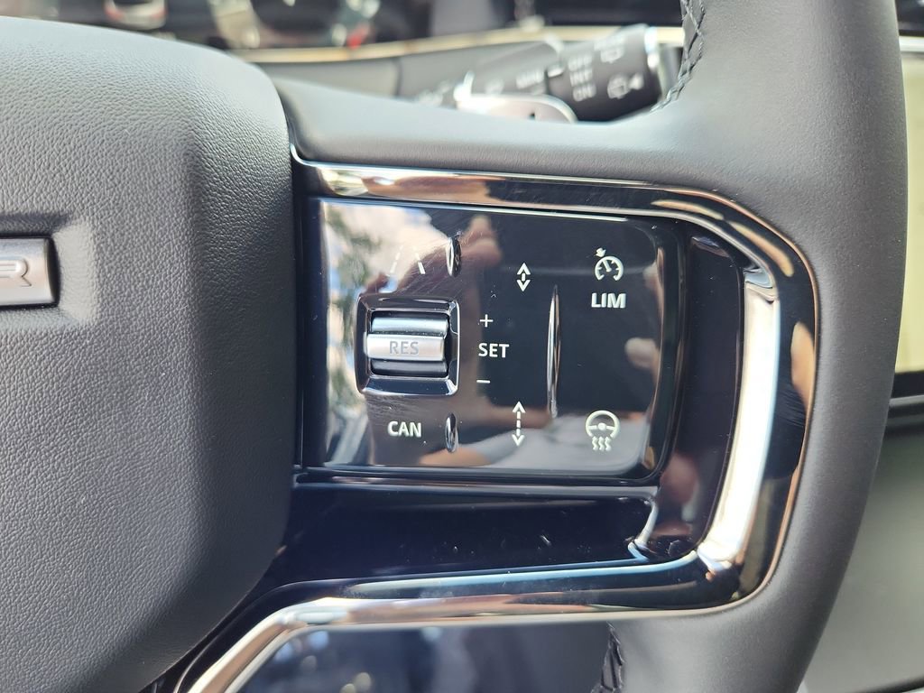 Used 2026 Land Rover Range Rover Evoque S image 20