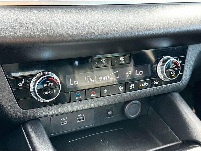 Used 2022 Mitsubishi Outlander SEL image 16