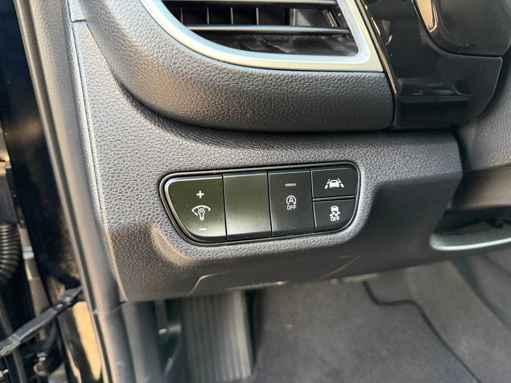 Used 2022 Kia Seltos EX AWD/4WD image 19