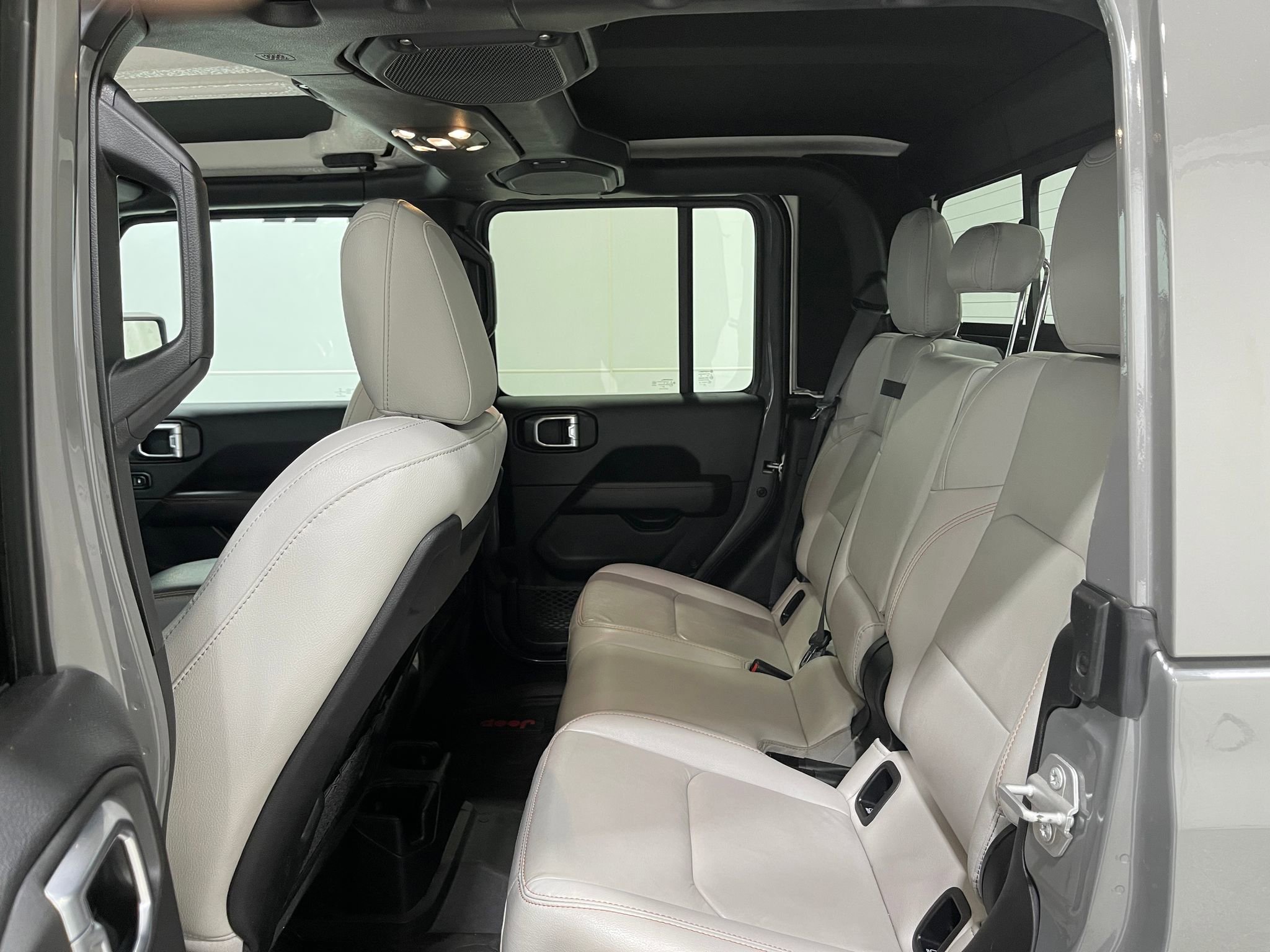 Used 2021 Jeep Gladiator Mojave image 29