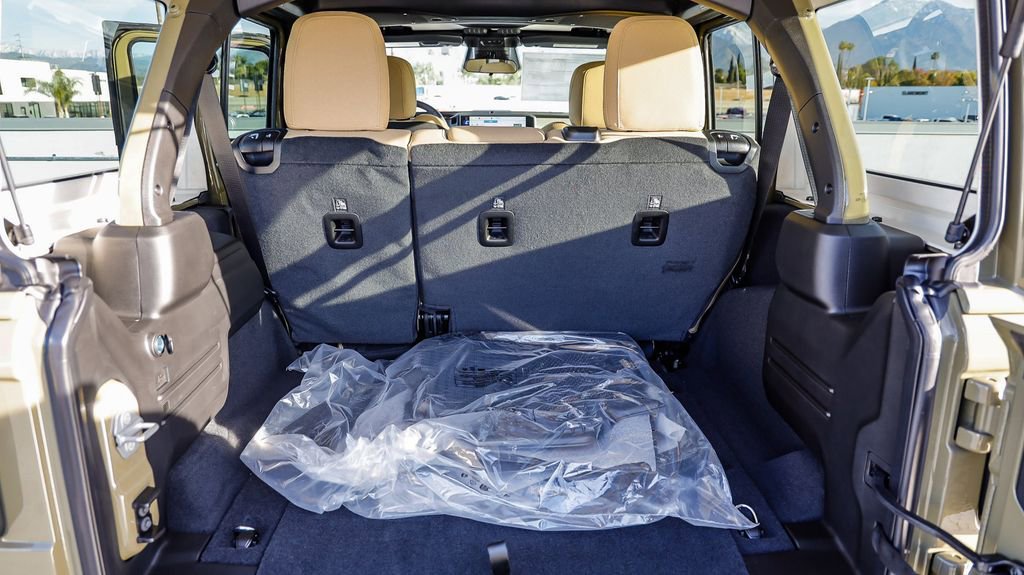 New 2026 Jeep Wrangler Unlimited Sport image 30