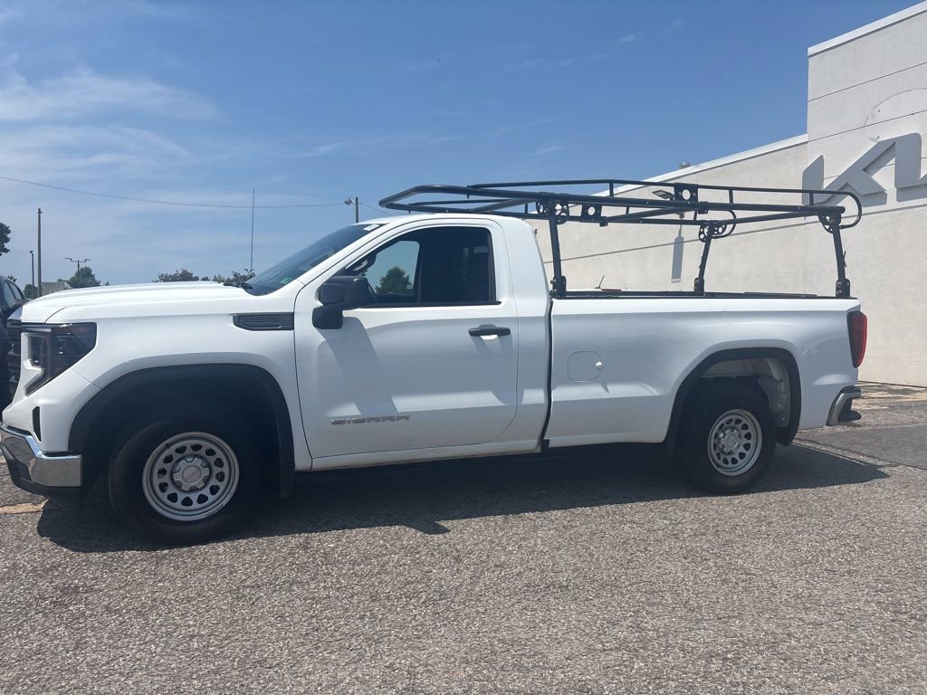Used 2022 GMC Sierra 1500 Pro w/ Pro Value Package image 4