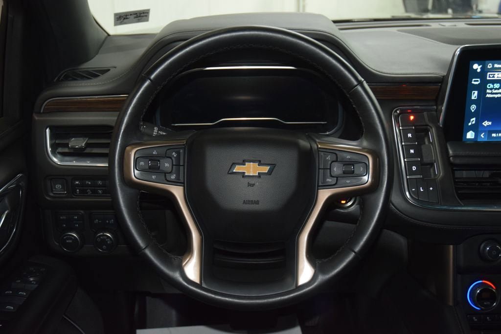 Used 2023 Chevrolet Suburban High Country AWD/4WD image 33
