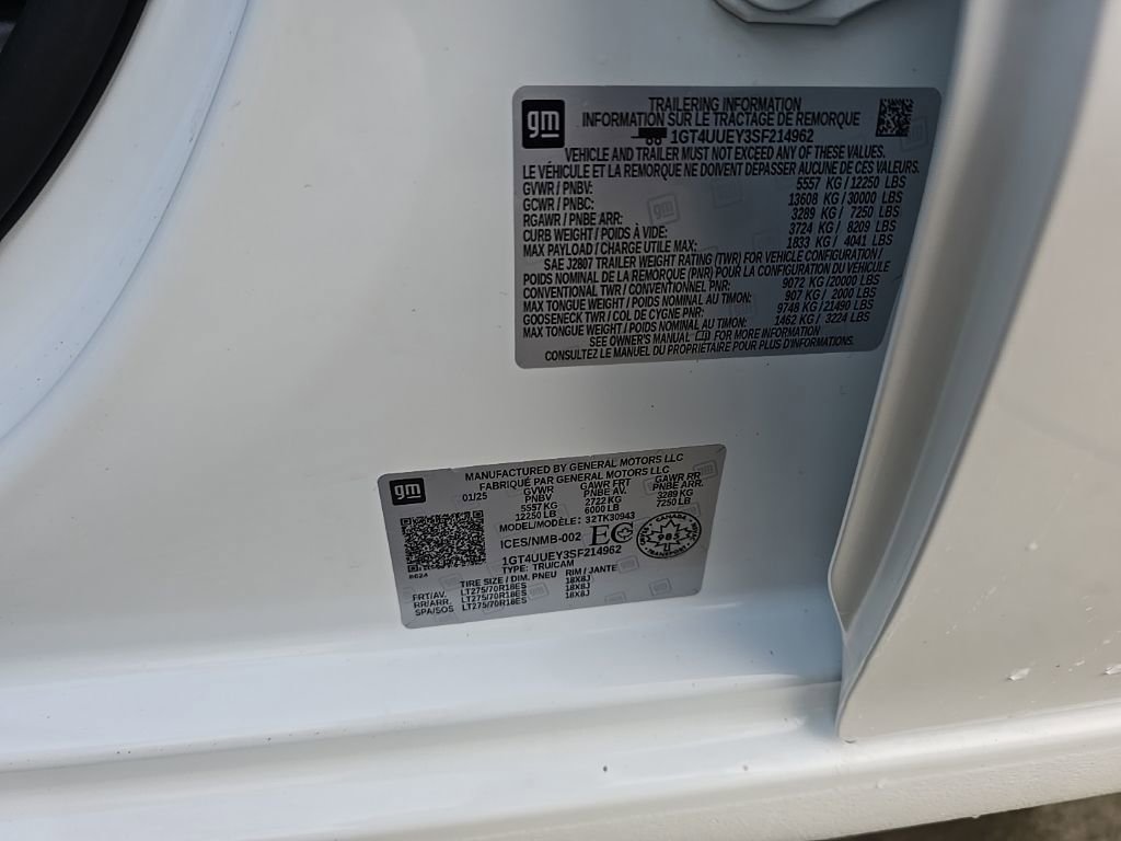 Used 2025 GMC Sierra 3500 SLT w/ X31 Off-Road Package image 38