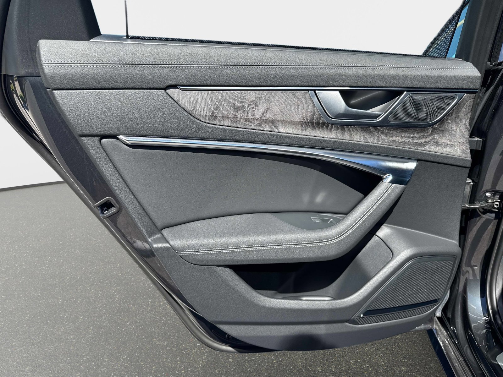 New 2026 Audi A6 Premium Plus image 10