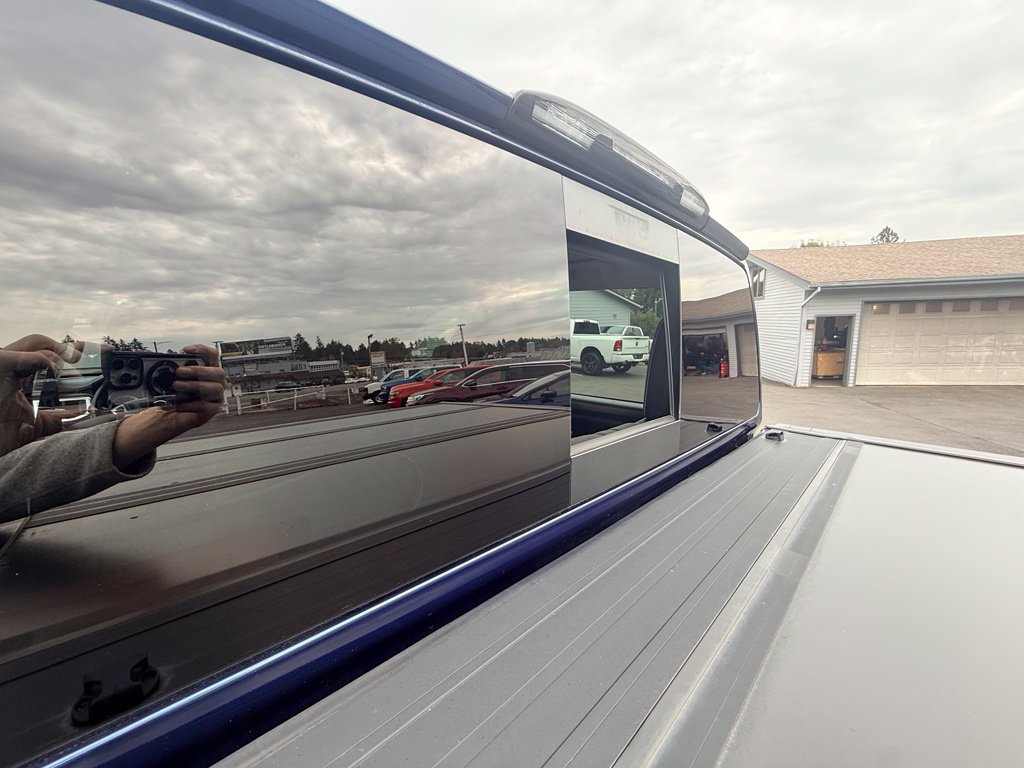 Used 2018 Nissan Titan PRO-4X AWD/4WD image 12