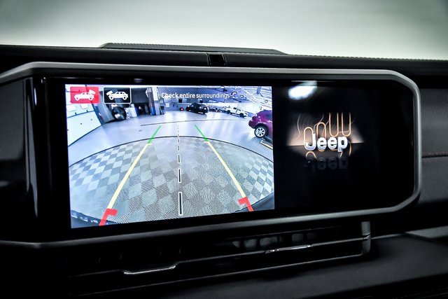 Used 2024 Jeep Wrangler Unlimited Rubicon 392 image 20