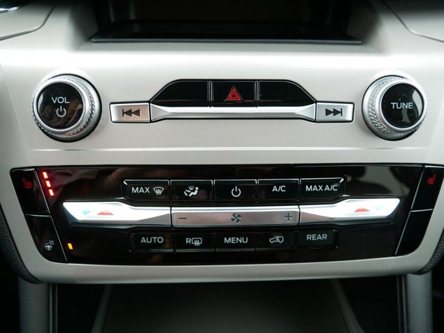 Certified 2022 Ford Explorer XLT w/ Equipment Group 202A image 9