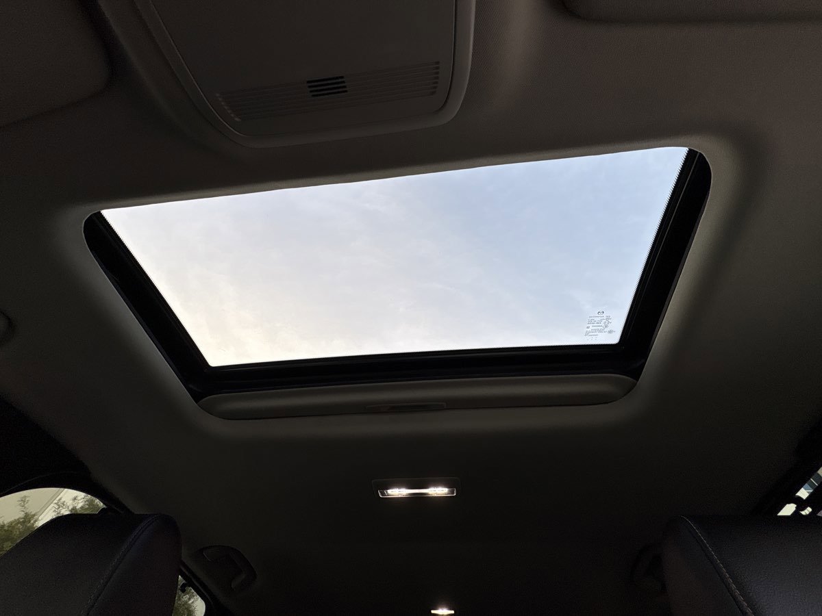 Used 2024 MAZDA CX-90 3.3 Turbo w/ Preferred Plus image 28