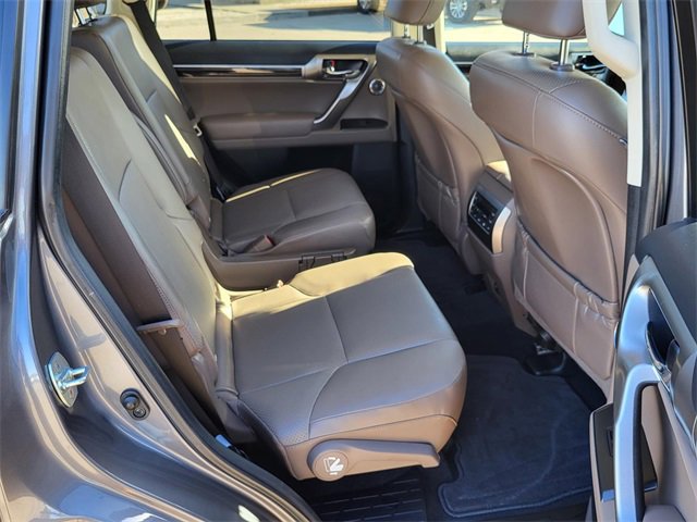 Used 2023 Lexus GX 460 Luxury image 18