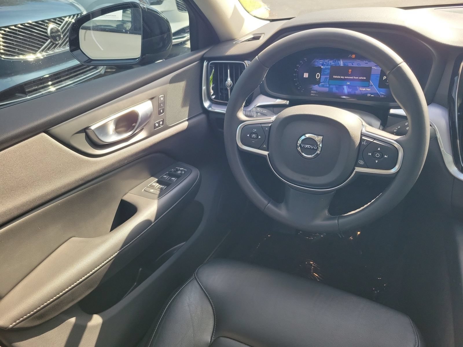 Used 2024 Volvo S60 B5 Core FWD image 16