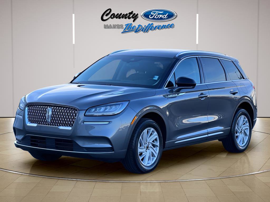 Used 2022 Lincoln Corsair FWD image 2