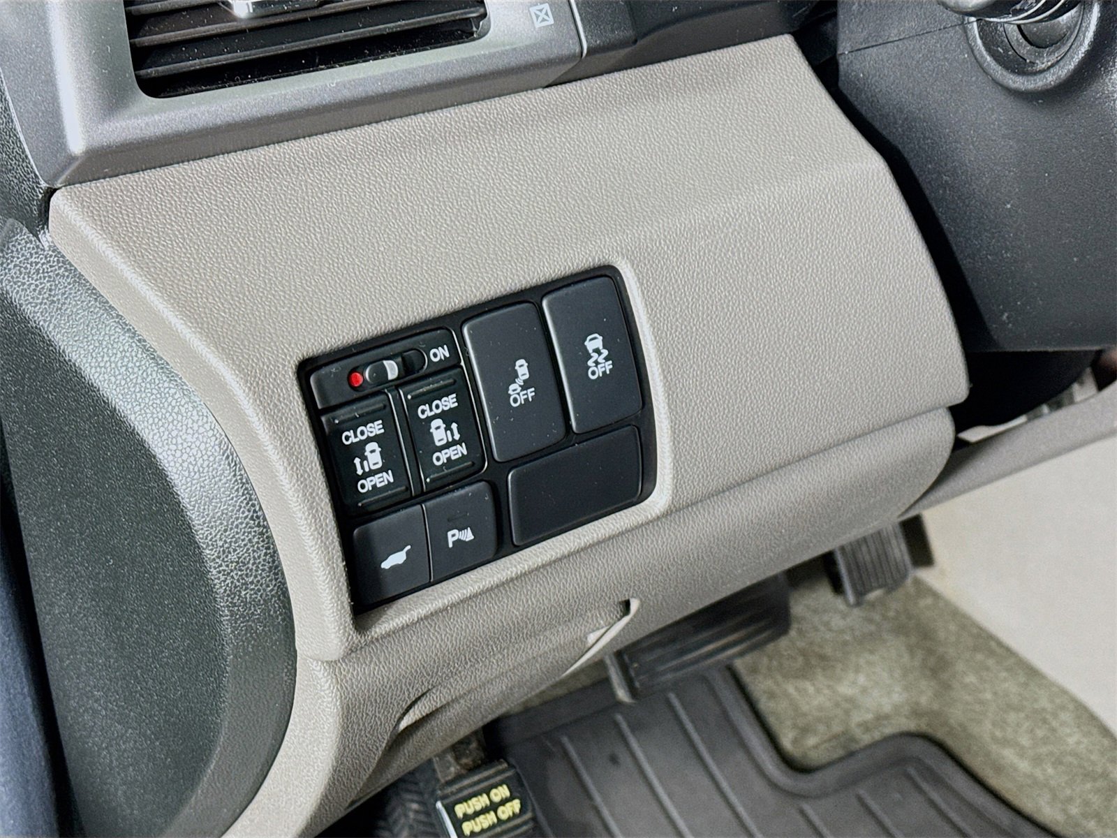 Used 2012 Honda Odyssey Touring Elite image 8