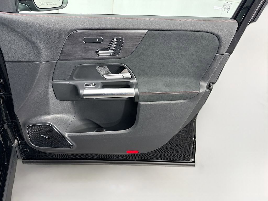 New 2026 Mercedes-Benz GLA 35 AMG 4MATIC image 24