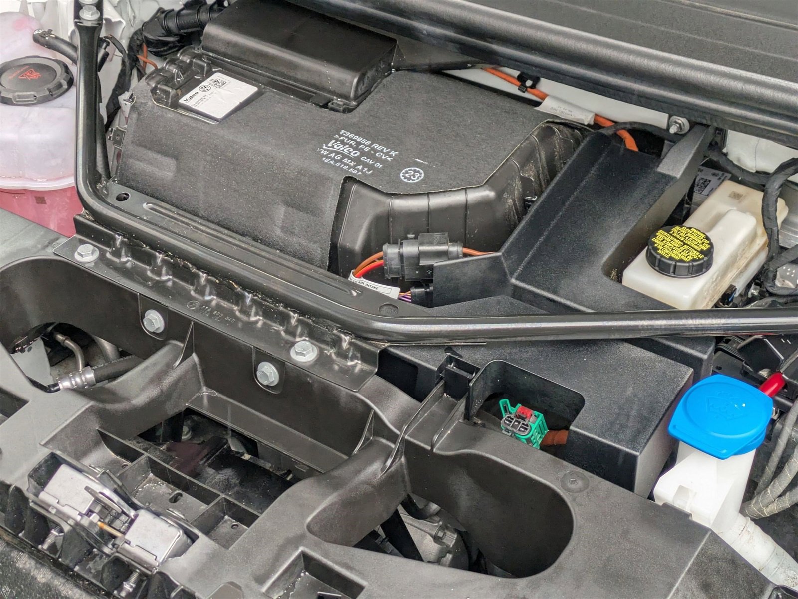 Used 2023 Volkswagen ID.4 Pro image 23