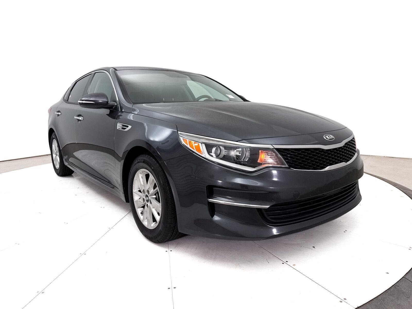 Used 2018 Kia Optima LX FWD image 1
