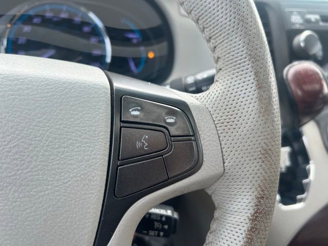 Used 2011 Toyota Sienna XLE w/ Entertainment Pkg FWD image 17