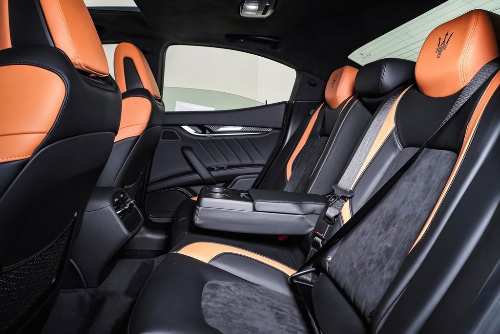 Used 2024 Maserati Ghibli Trofeo image 19