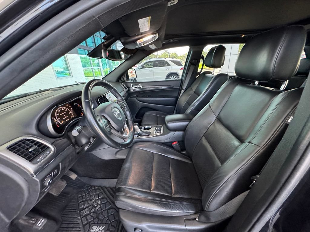 Used 2021 Jeep Grand Cherokee Limited w/ Luxury Group II AWD/4WD image 12