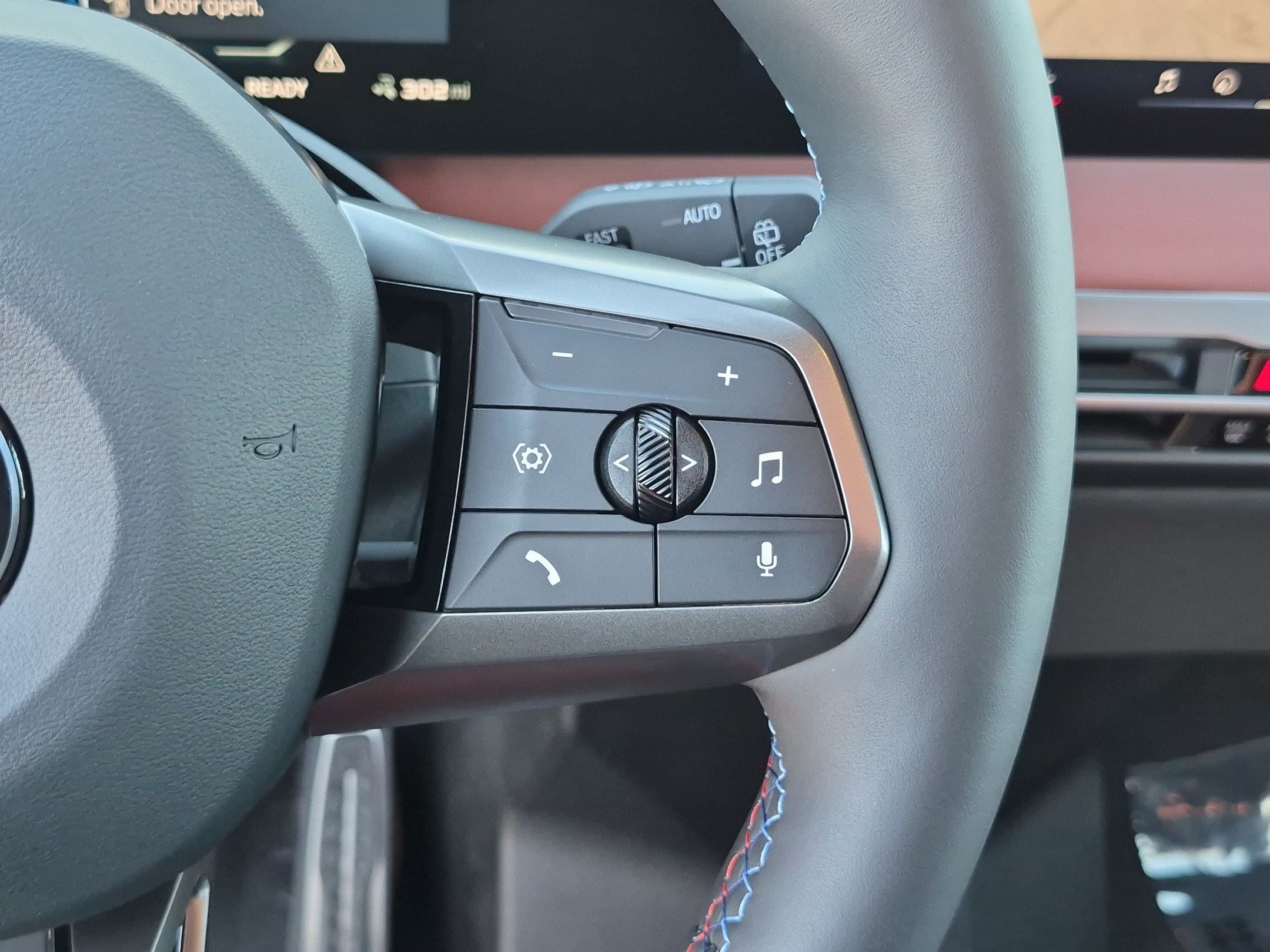 Certified 2026 BMW iX M70 AWD/4WD image 20