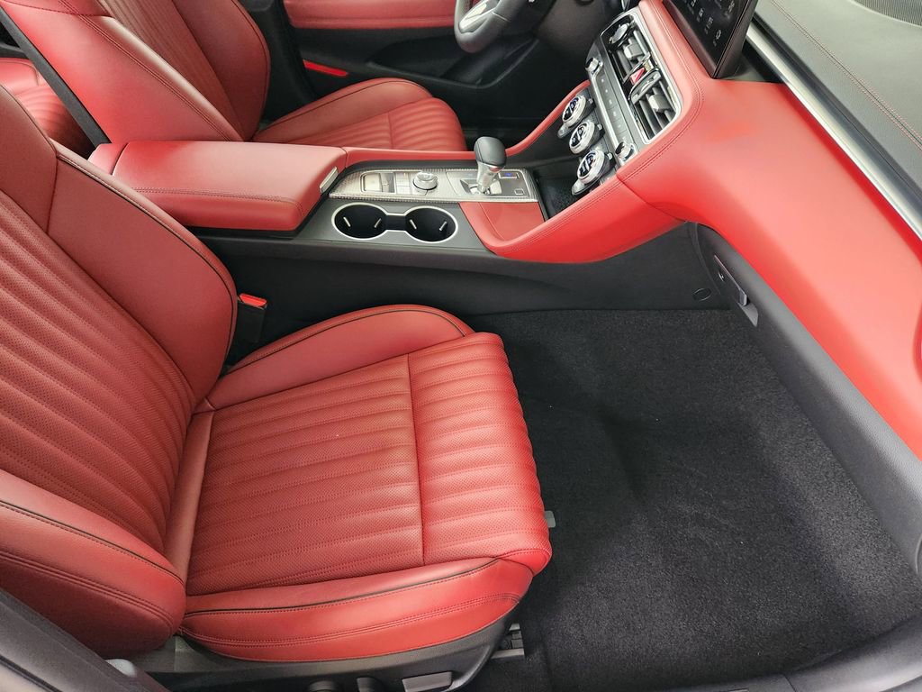 Used 2023 Genesis G70 3.3T w/ Sport Advanced Package image 11