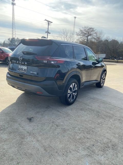 Used 2022 Nissan Rogue SV image 5