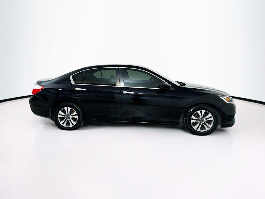 Used 2013 Honda Accord LX image 7