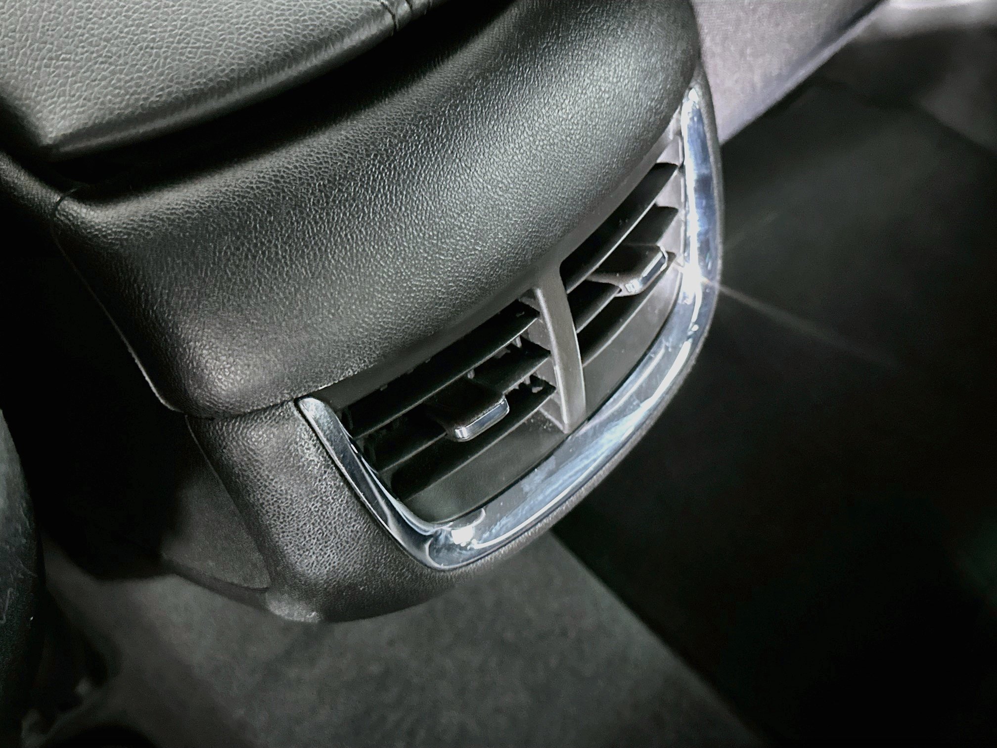 Used 2019 Chevrolet Malibu LT FWD image 26