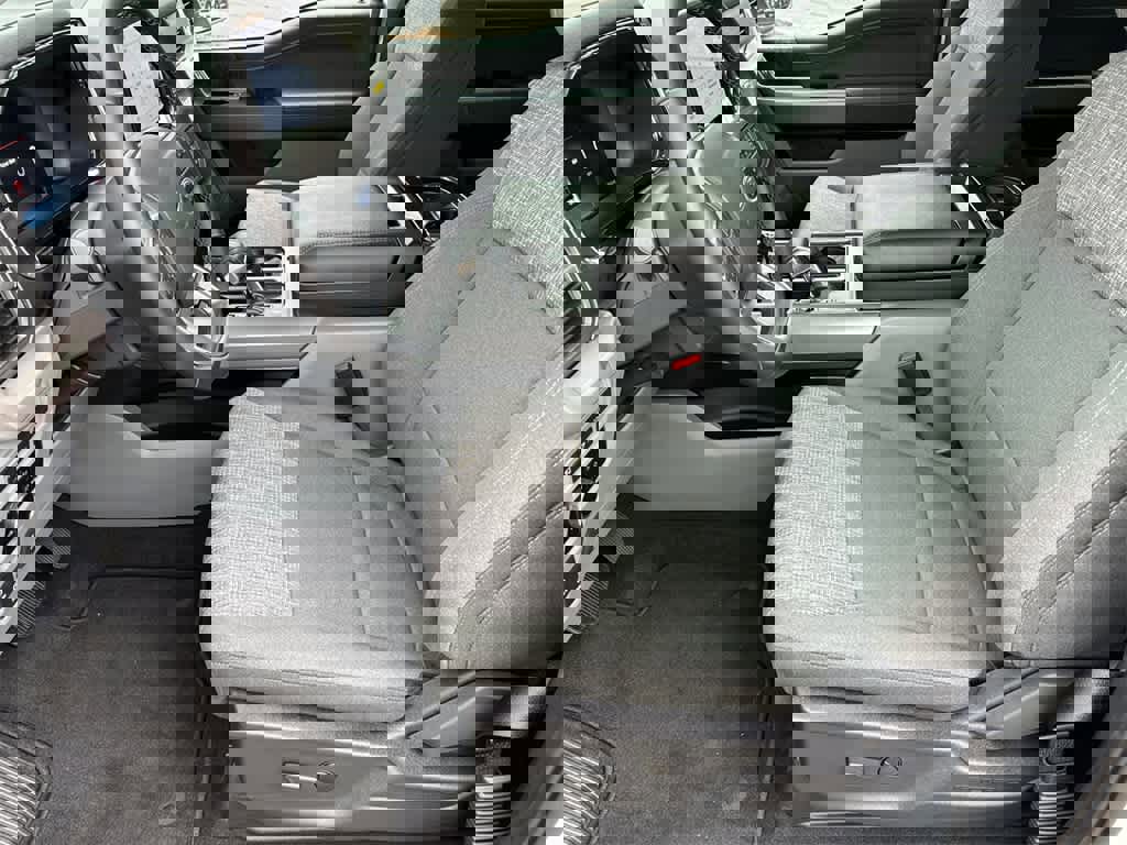 New 2023 Ford F150 Lightning XLT w/ Tow Technology Package image 10