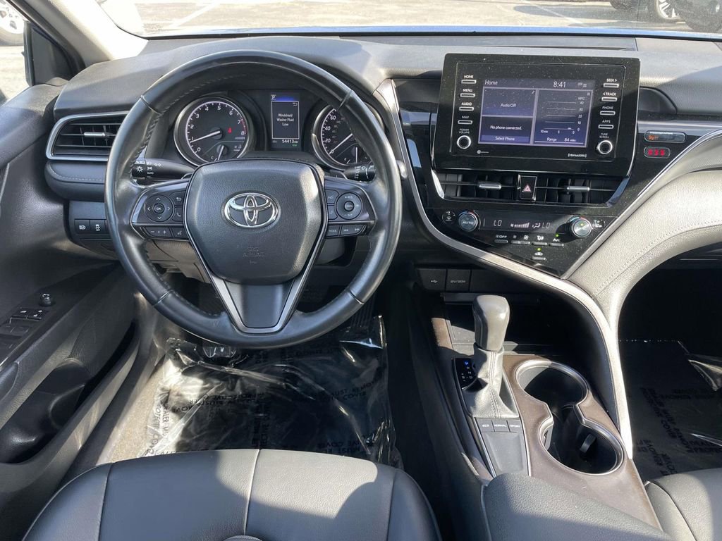 Used 2024 Toyota Camry SE w/ Convenience Package FWD image 25