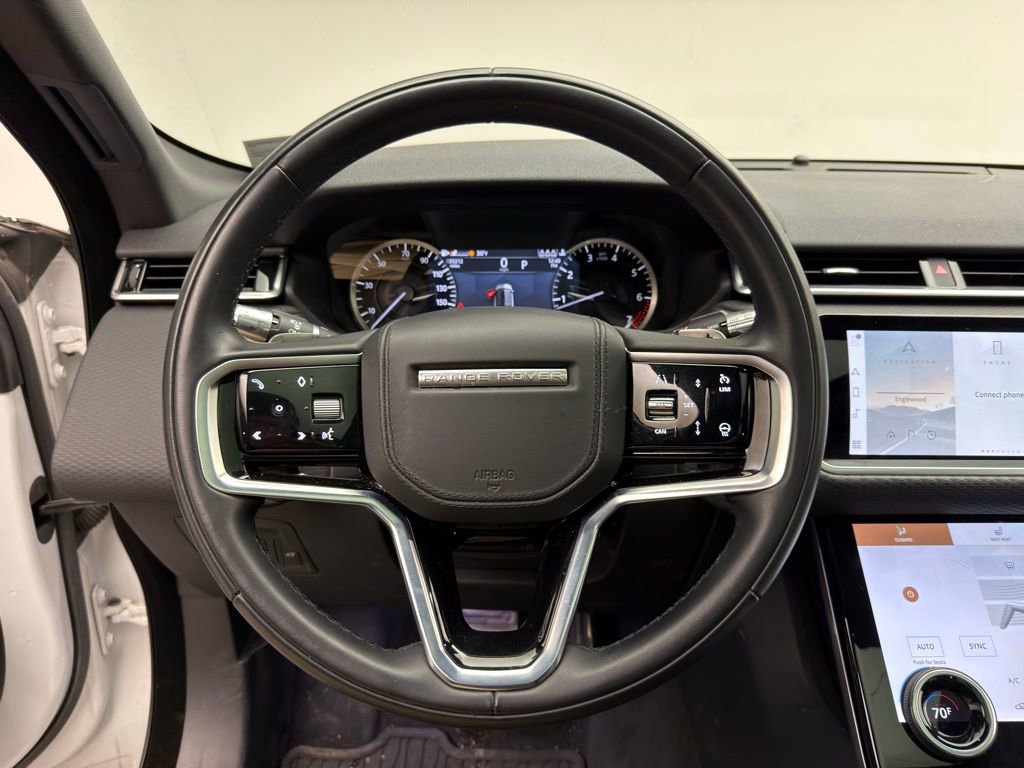 Used 2023 Land Rover Range Rover Velar R-Dynamic S image 10