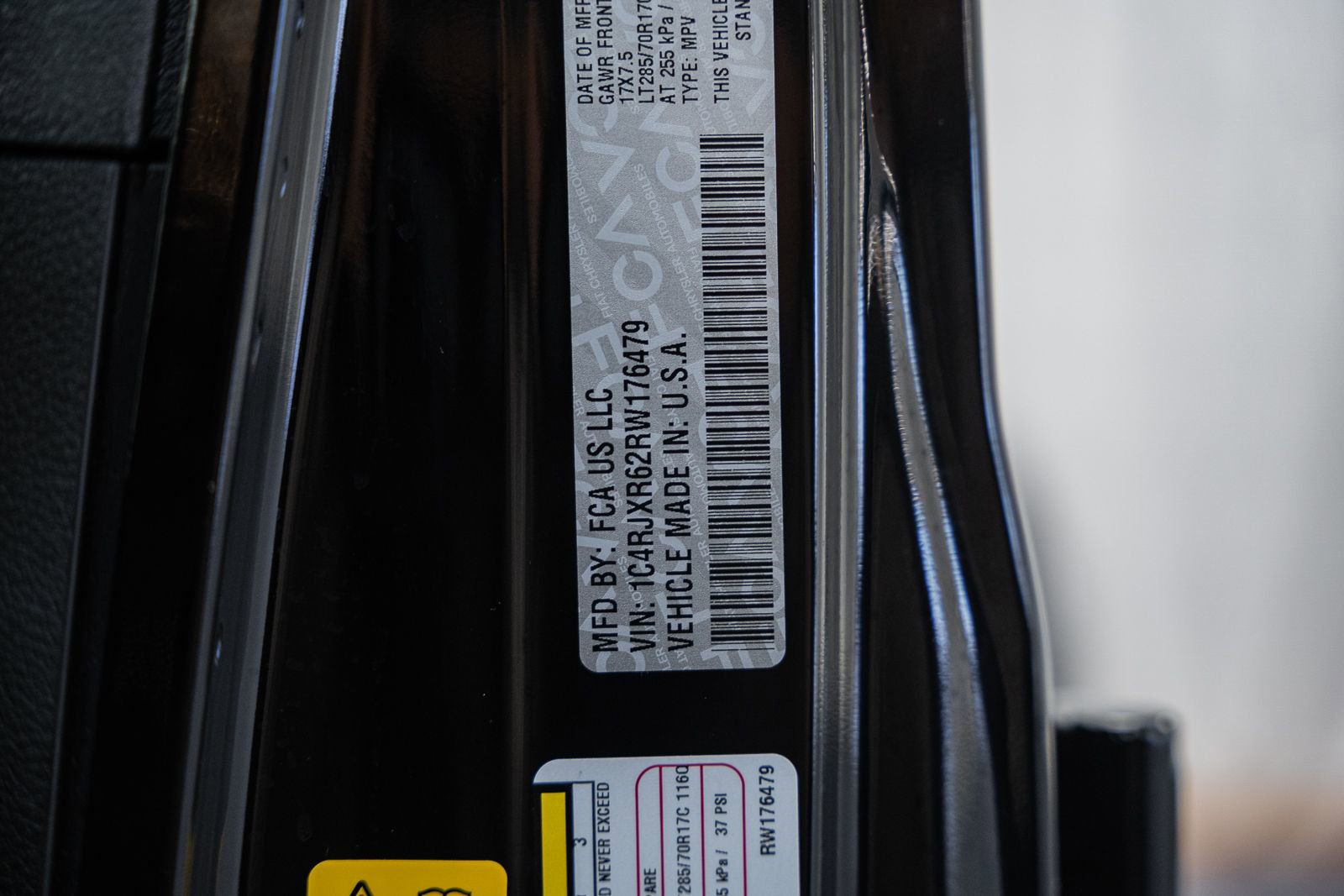 Used 2024 Jeep Wrangler Unlimited Rubicon 4xe AWD/4WD image 55