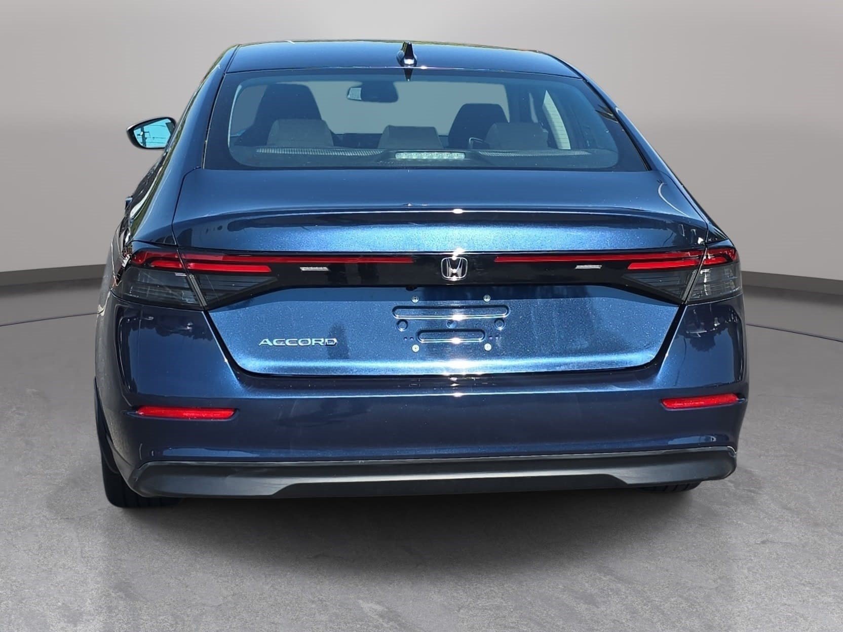 Used 2024 Honda Accord EX image 6