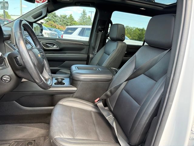 Used 2022 Chevrolet Suburban LT w/ LT Signature Plus Package AWD/4WD image 26